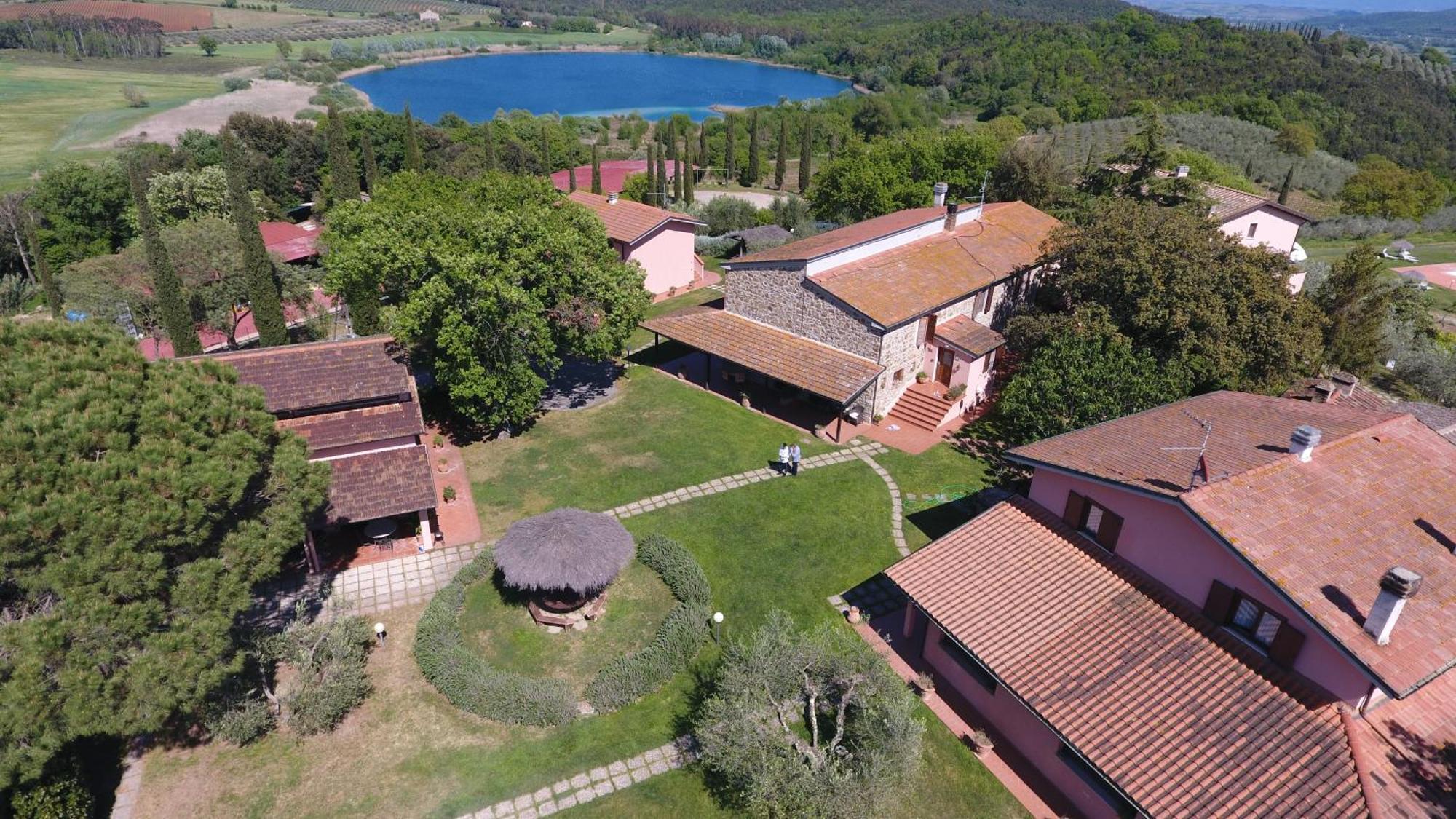 Agriturismo Poggio Corbello Villa La Pesta Exterior foto